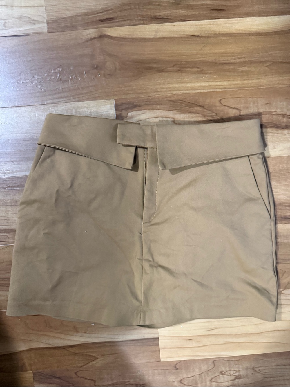Tan High-Rise Tailored Women’s Skort